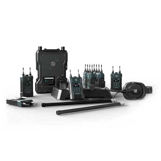 Hollyland Solidcom M1 Wireless Intercom system-8B
